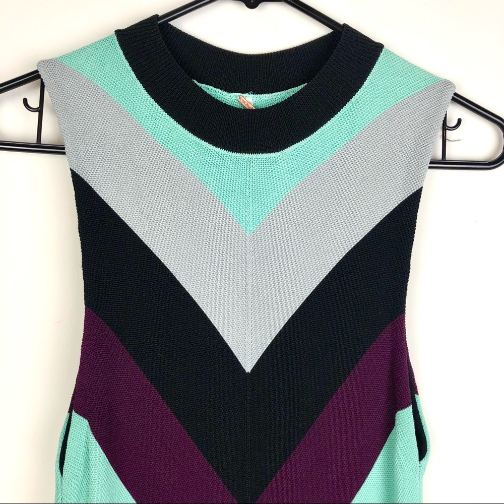 NEW Free People I Got You Chevron Striped Bodycon Sleeveless Knit Dress Medium - Picture 6 of 9